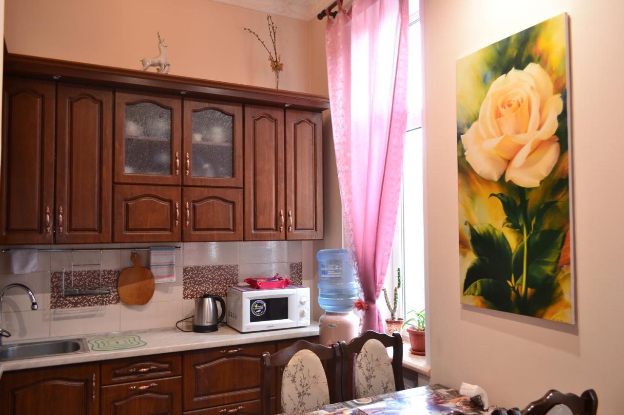 Apartment On Shevchenka Boulevard Ternopil Exterior foto